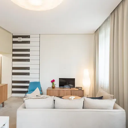 Golden Apartments In Warsaw - Apartment In The Center - Plac Konstytucji Exterior foto
